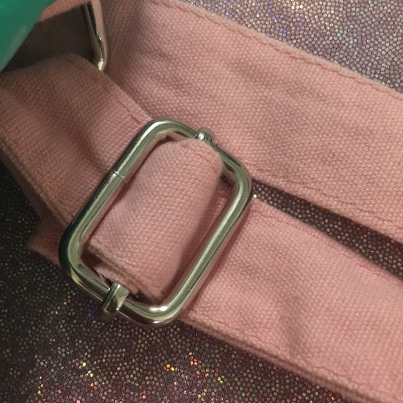 Mini Butterfly Backpack - Picture 7 of 7